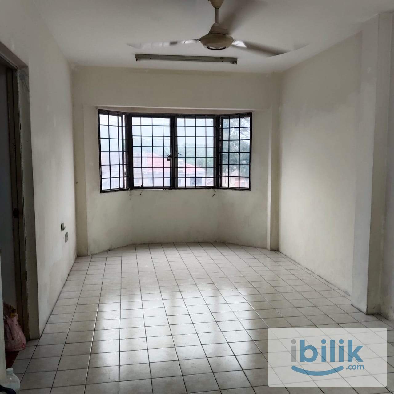 3 Rooms Permai Apartment, Damai Damansara near One Utama & IkEA - Image 1