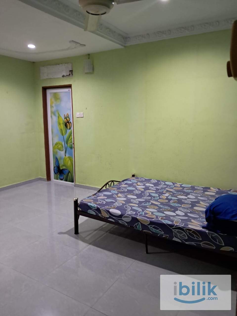 Room in Klang - Image 3
