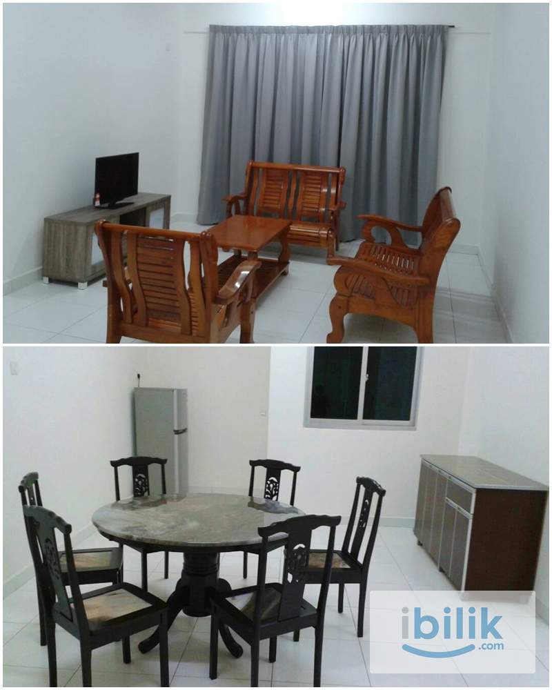 Middle room at Elit Heights, Bayan Baru - Image 6
