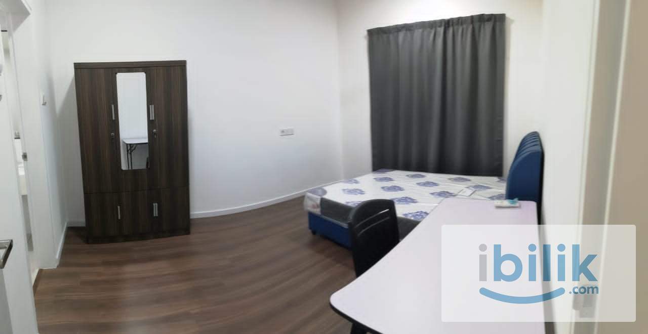 Master Room at Vertu Resort, Bandar Cassia, Batu Kawan. - Image 7