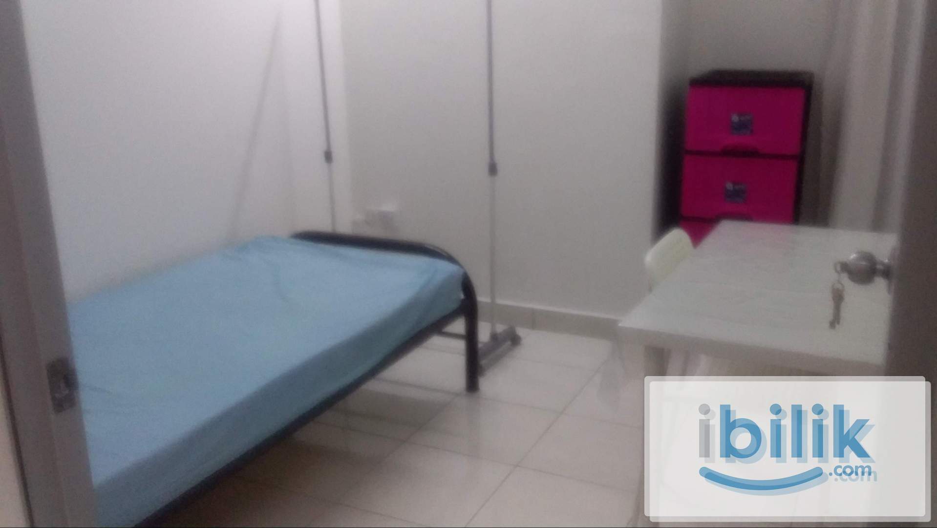 Single Room - Image 1