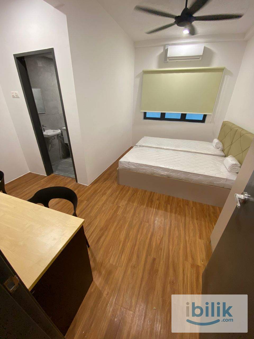 [Chinese] Master Room at UCSI Residence 2 - Image 1