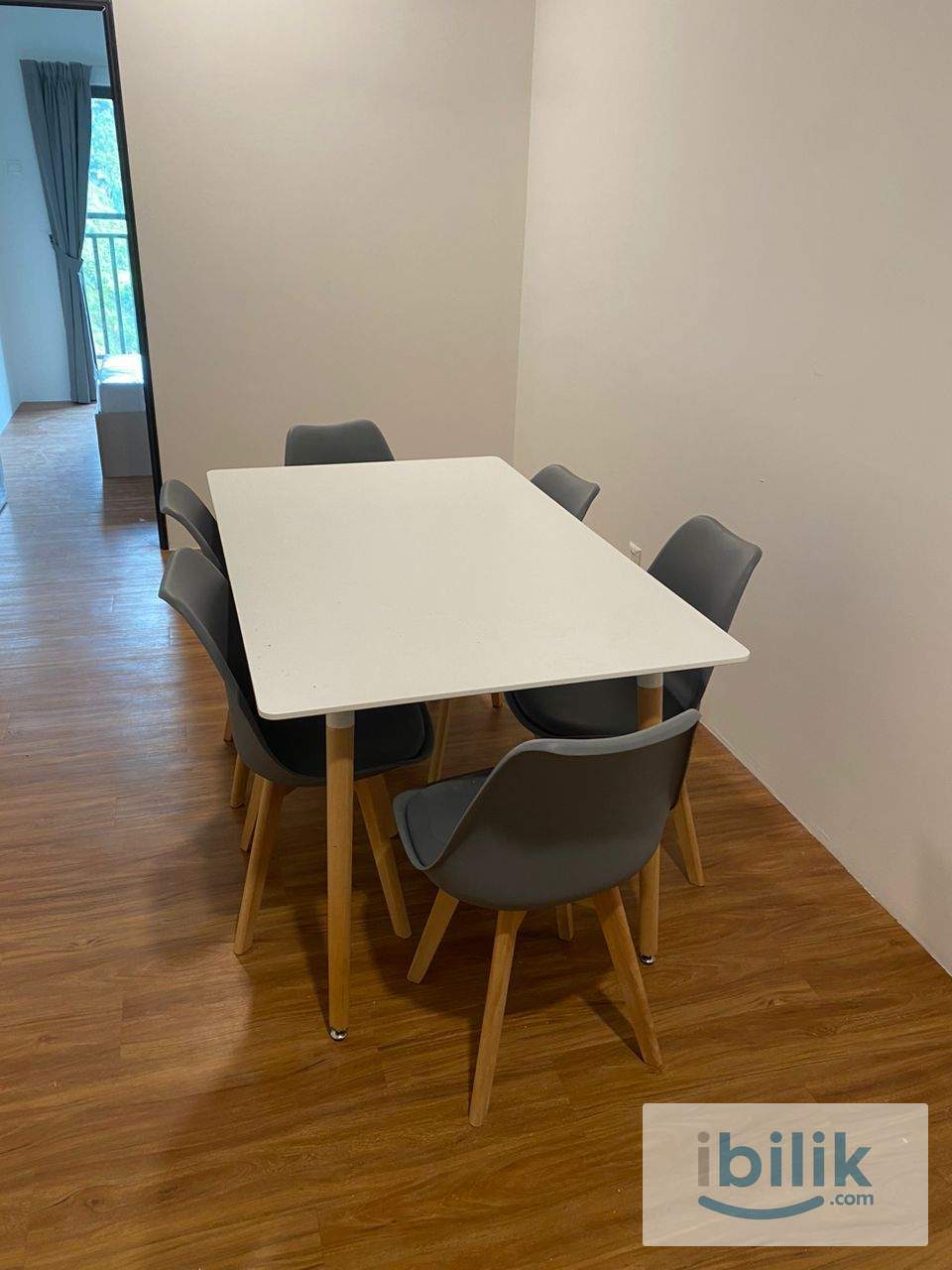 [FEMALE] Master Room at UCSI Residence 2 - Image 9