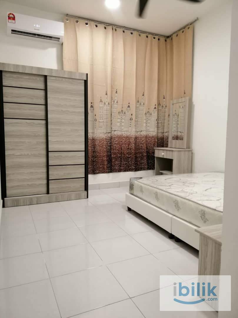 [6 Mins Walk to LRT!!] Newly Renovated with Air Con Master Room at M3 Residency Taman Melati - Image 1