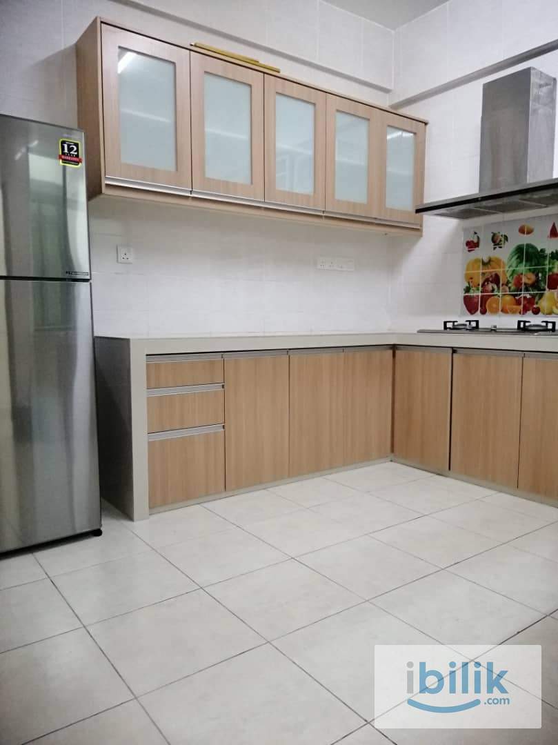 Newly Renovated with Air Con Medium Room at Park 51 Residency Sungai Besi Petaling Jaya - Image 4