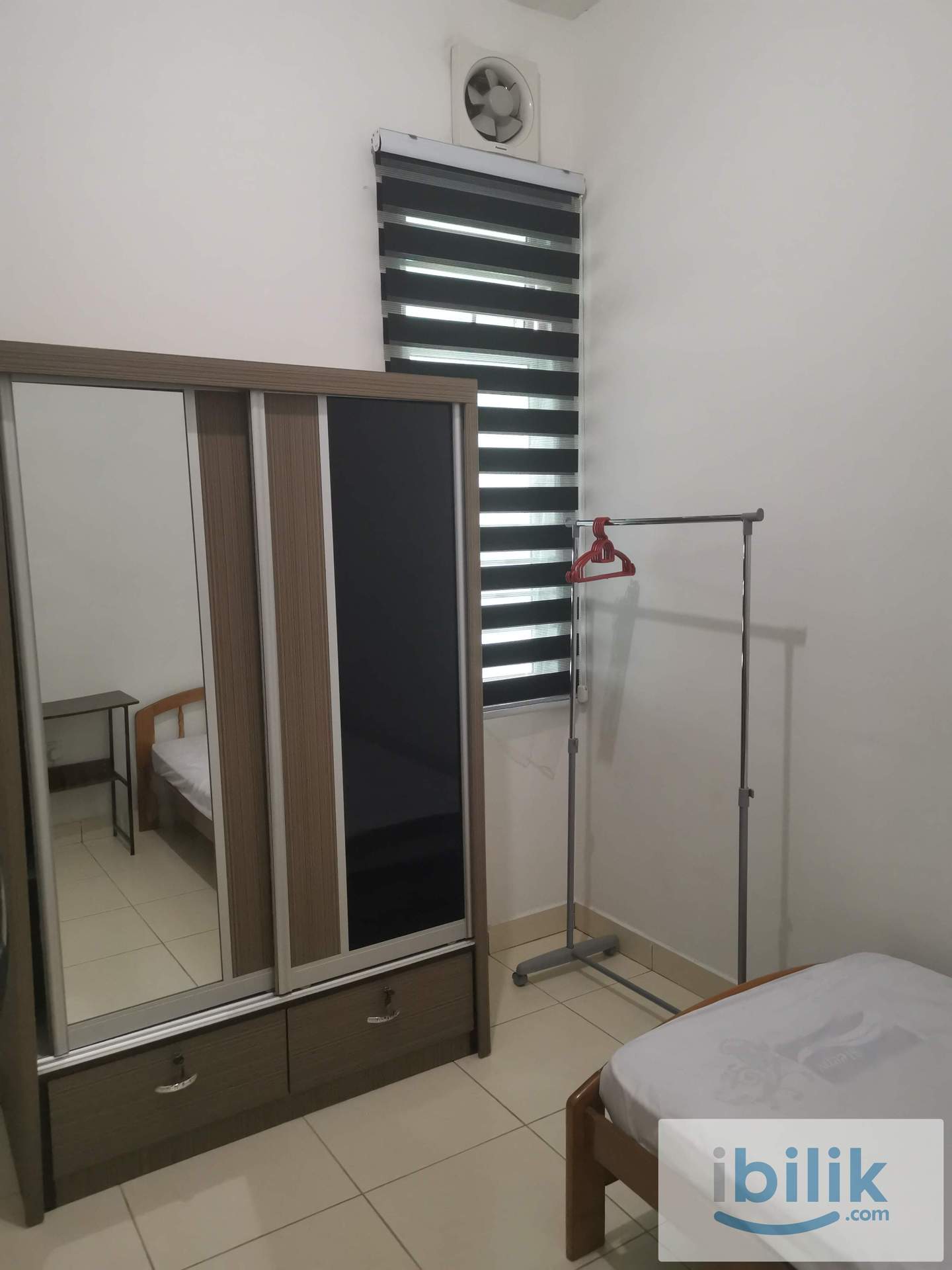 Room for rent in Taman Scientex Senai - Image 4