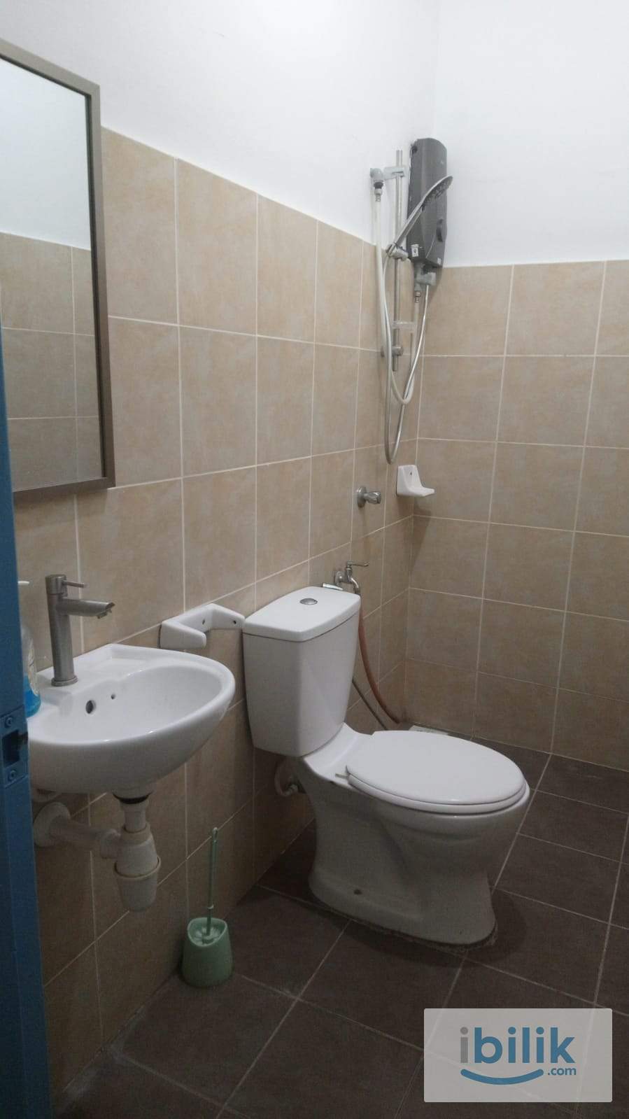 Room for rent in Taman Scientex Senai - Image 2