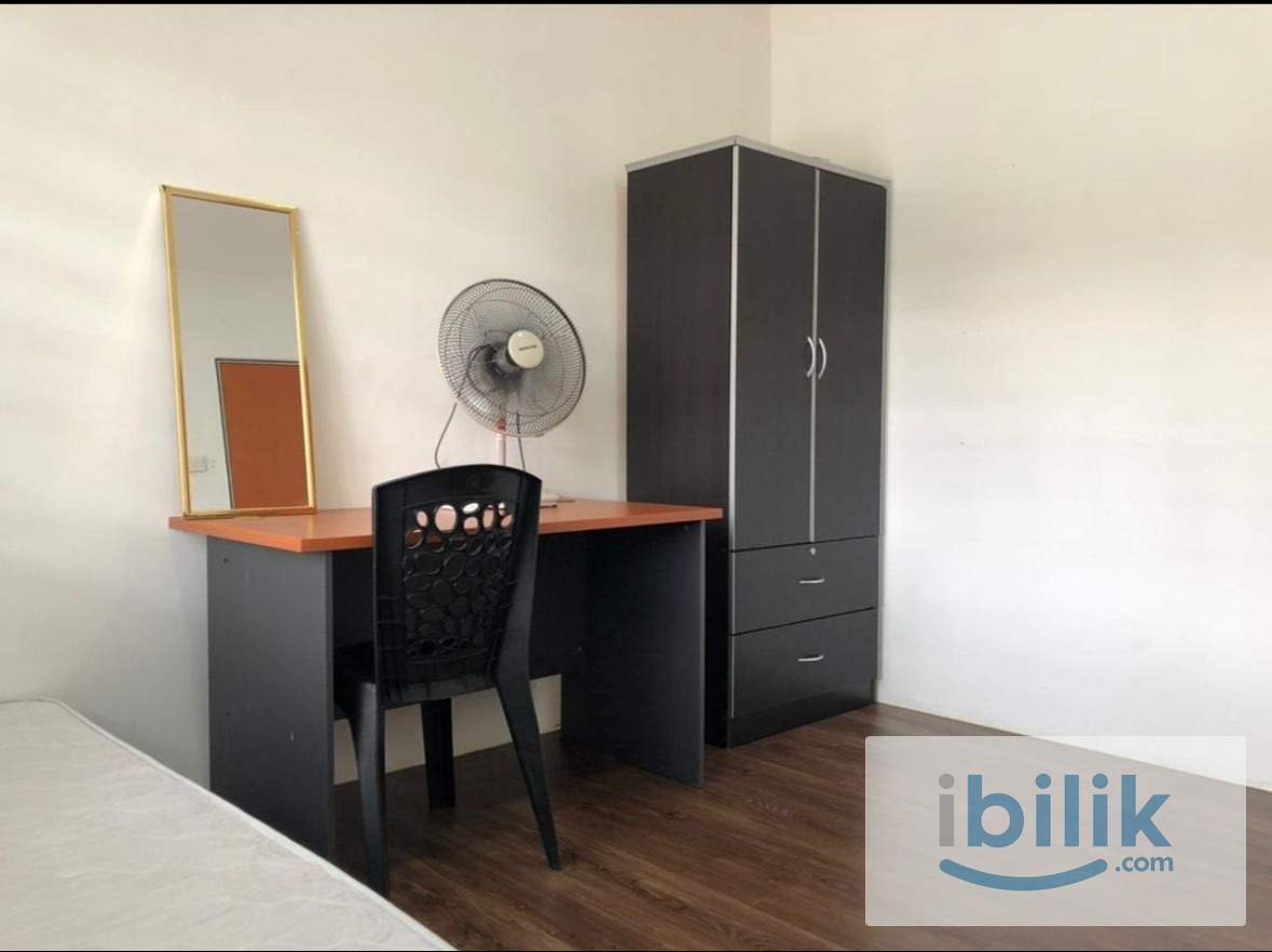 Female Only Furnished Room At Seksyen 17 PJ - Image 1