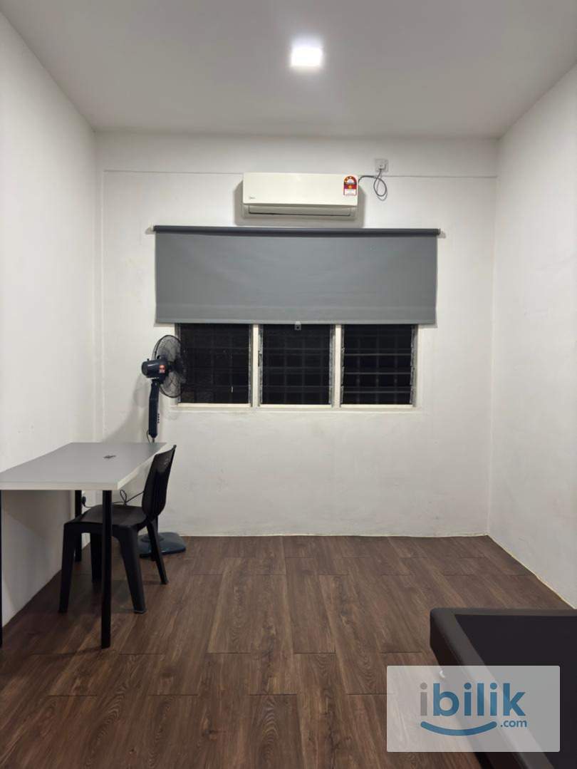 Female Only Furnished Room At Seksyen 17 - Image 1