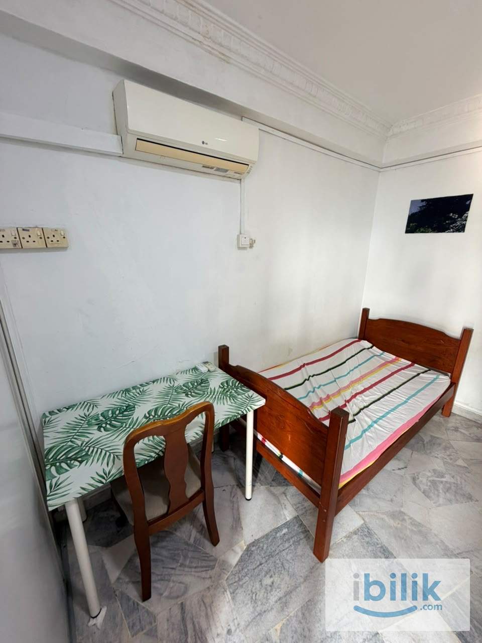 Single air conditioned room at Sridesa condominium, Kuala Lumpur, kuchai Entrepreneur park  - Image 4