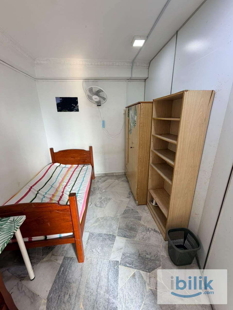 Single air conditioned room at Sridesa condominium, Kuala Lumpur, kuchai Entrepreneur park  - Image 1