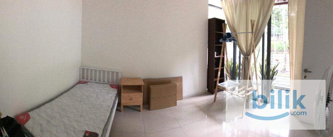 Middle room at Summerglades, Cyberjaya - Image 1