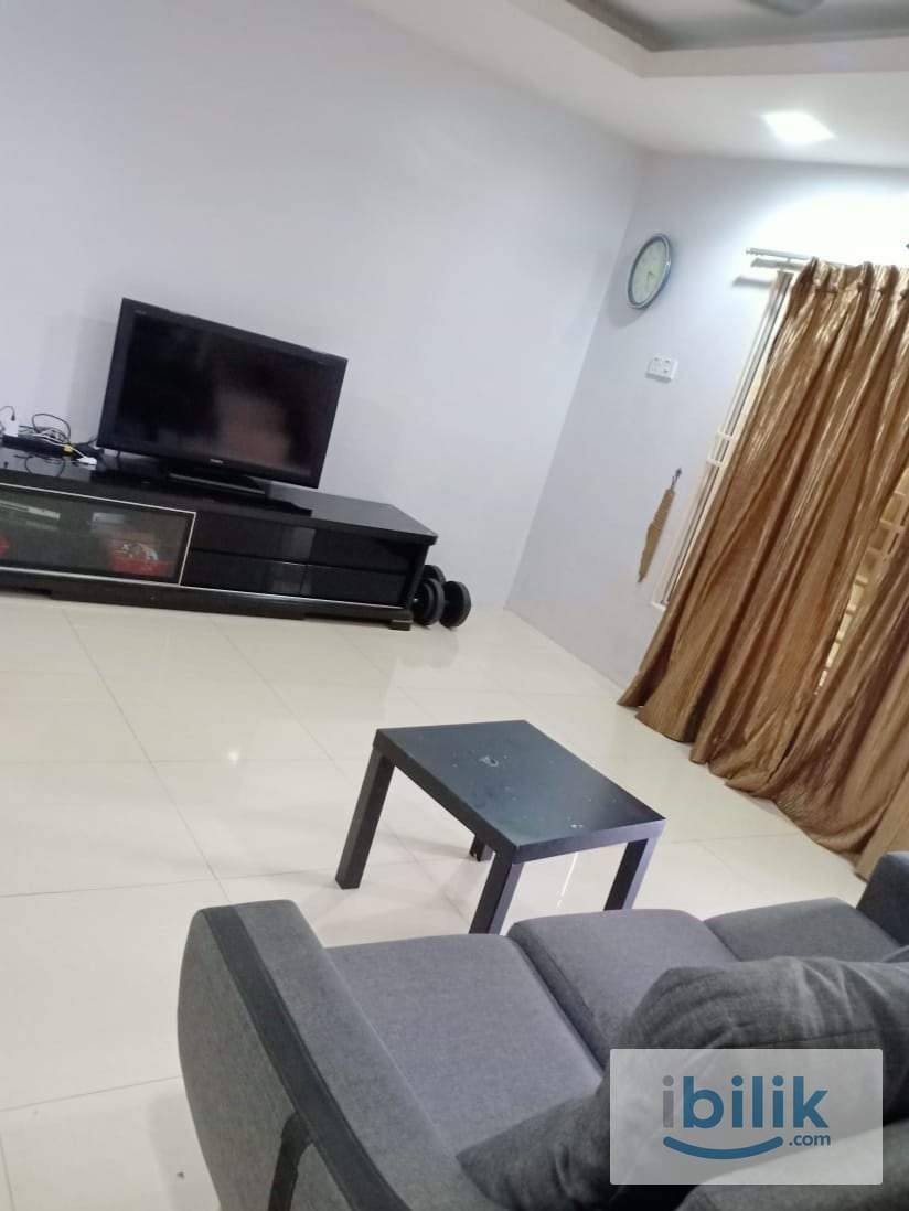 Middle Room at Setia Alam, Shah Alam - Image 4