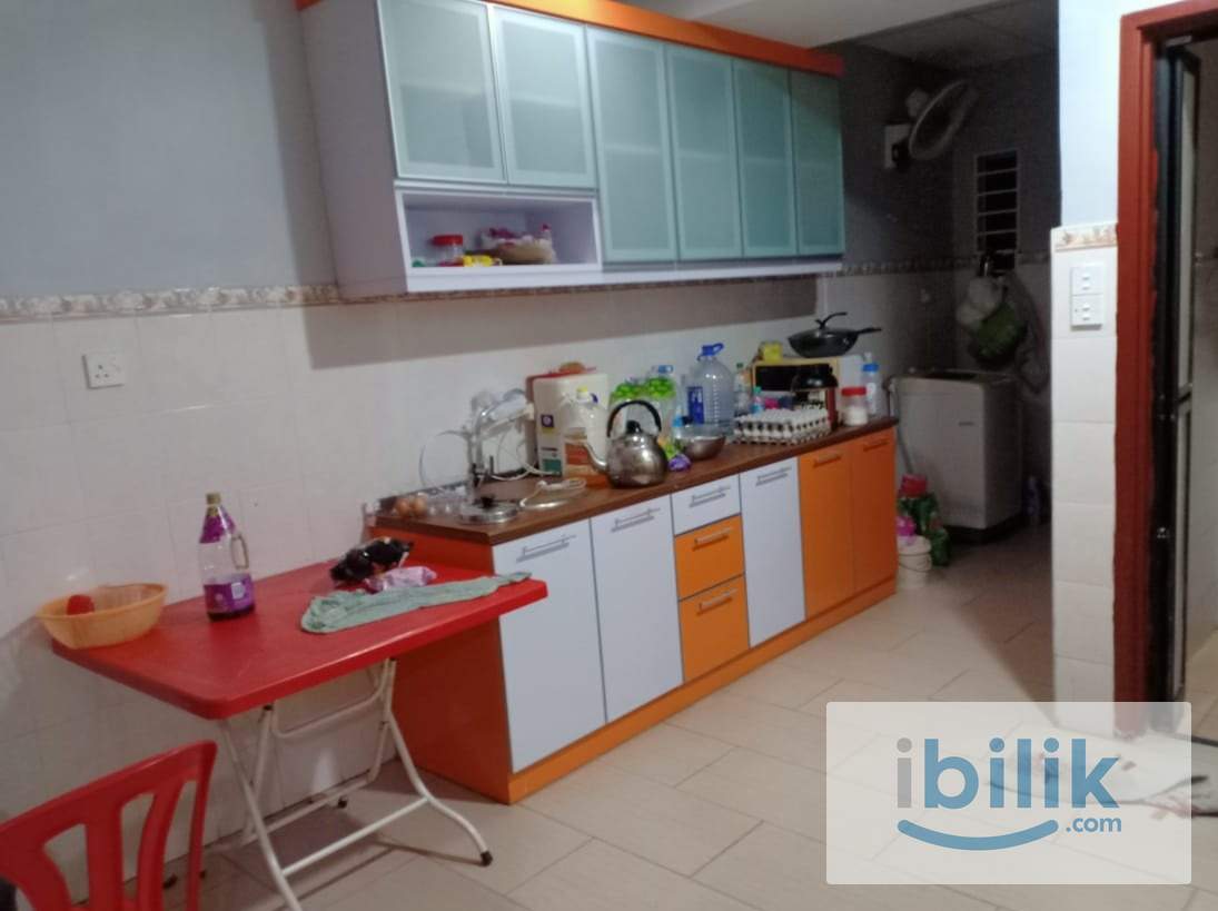 Setia Alam 排屋出租 -- 中房 (Medium Room Rent) - Image 5