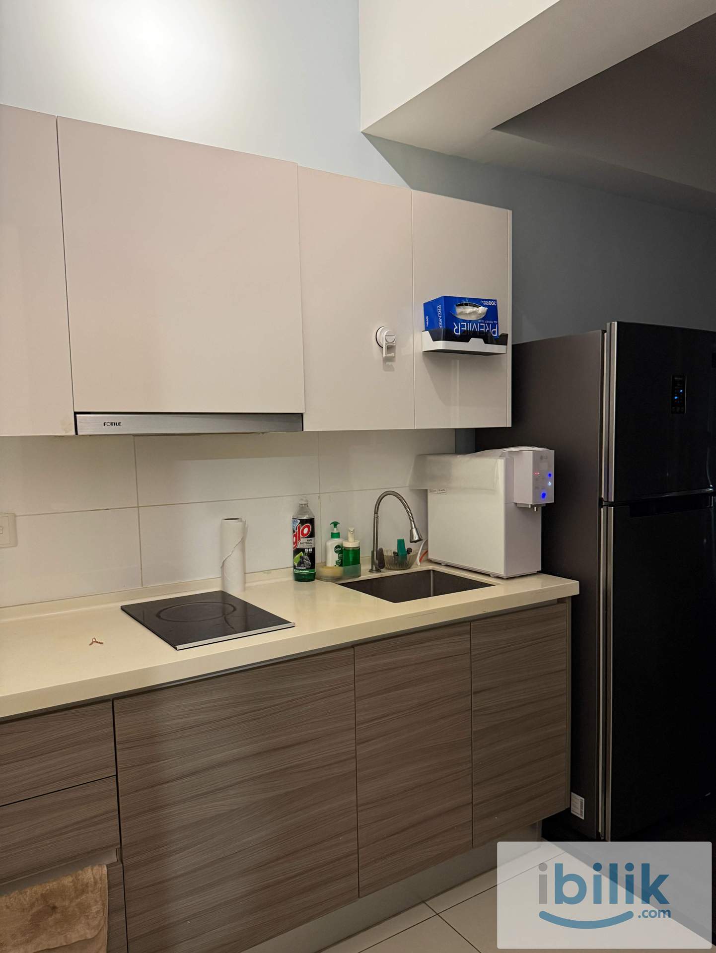 Modern Studio - Image 2