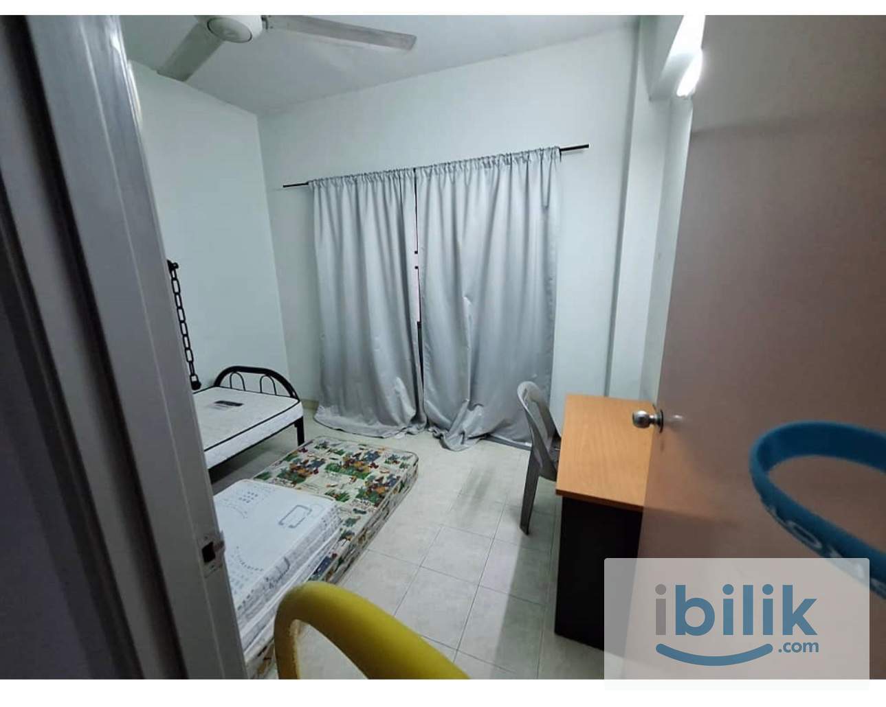 D’Aman Ria Condo, Ara Damansara Fully Furnished Small Fan Female Room for Rent  - Image 2