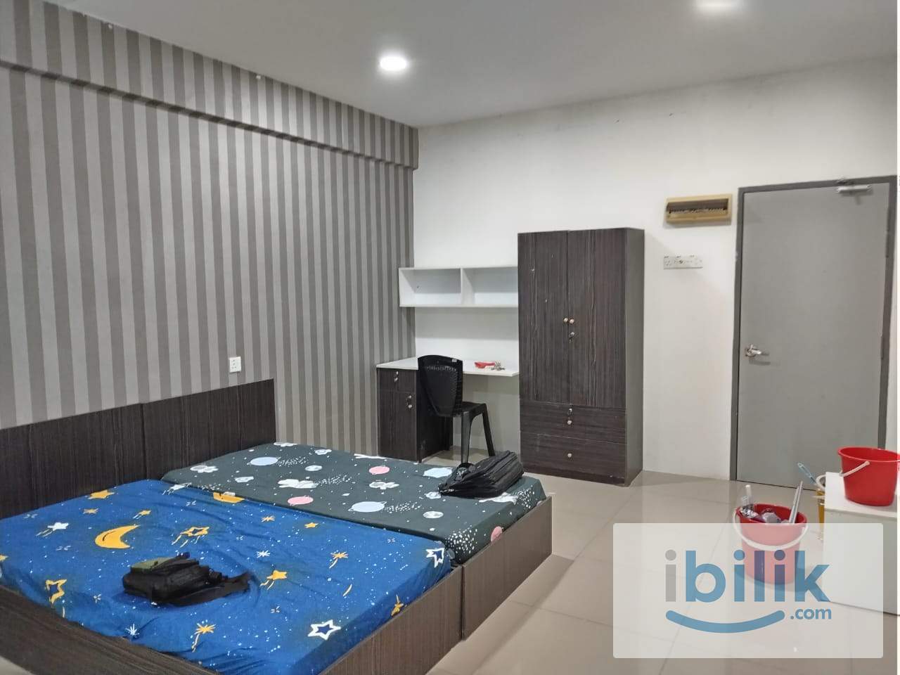 Student's / Couple / Single Studio Room 388 sqft - Image 1