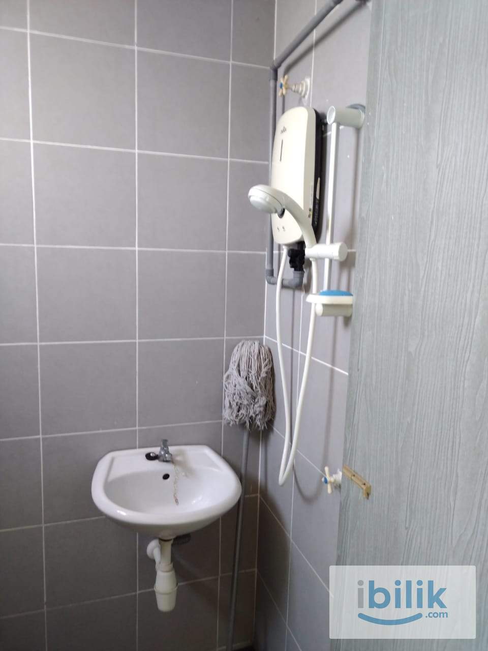 Student's / Couple / Single Studio Room 388 sqft - Image 6