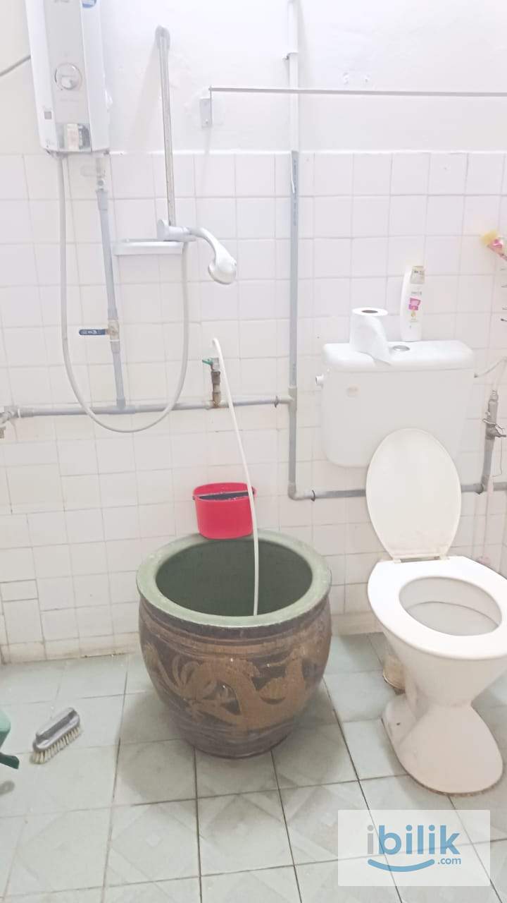 Medium Room for Rent - no hidden costs - Image 2