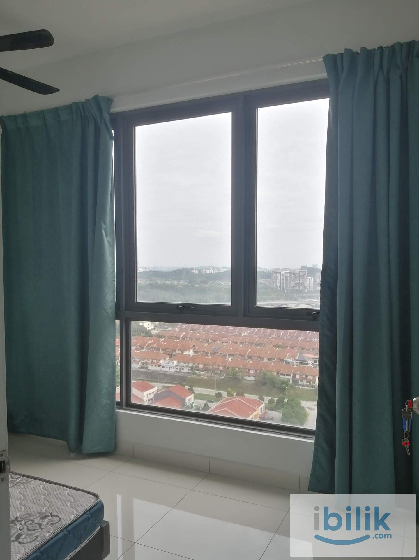Single room for rent at 3 Element Bandar Putra Permai, Seri Kembangan MALAYSIAN MALE - Image 4