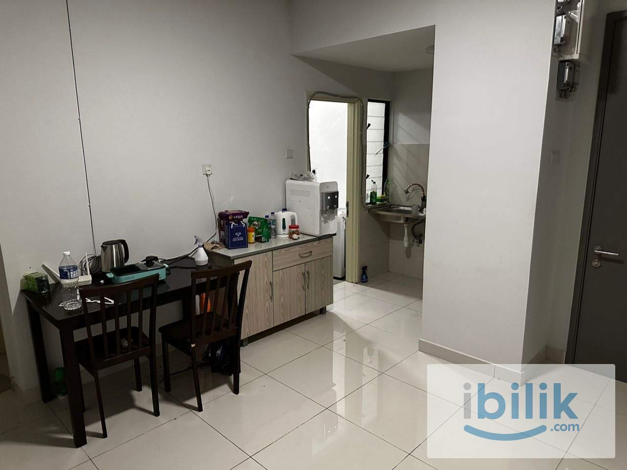 Sfera residency Male Room for rent behind Giant Hypermarket Seri kembangan - Image 3