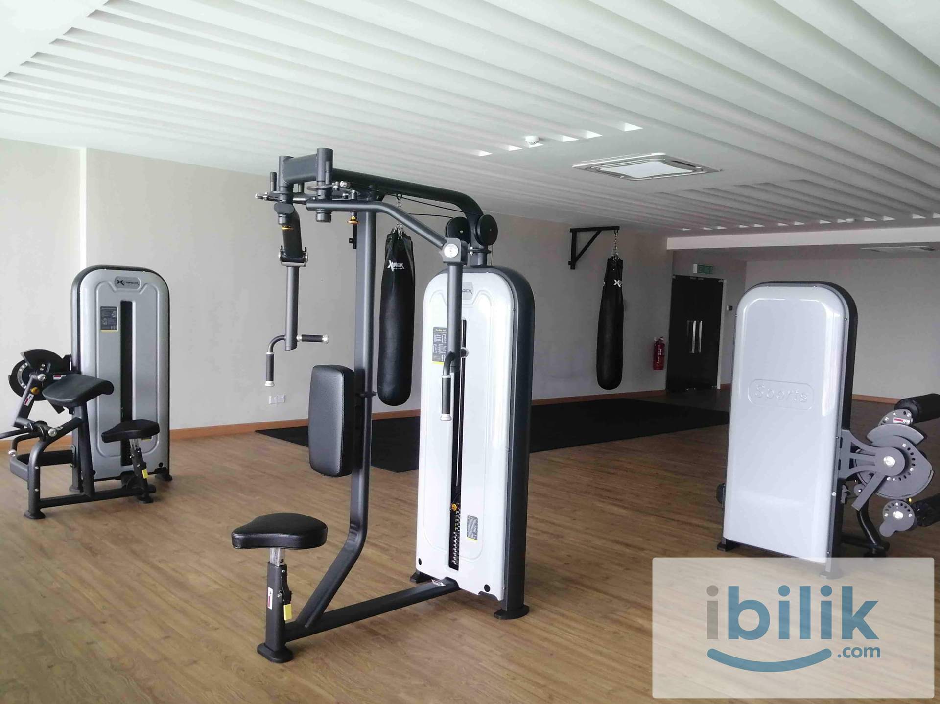 Sfera residency Room for rent available on MAY behind Giant Hypermarket Seri kembangan - Image 4