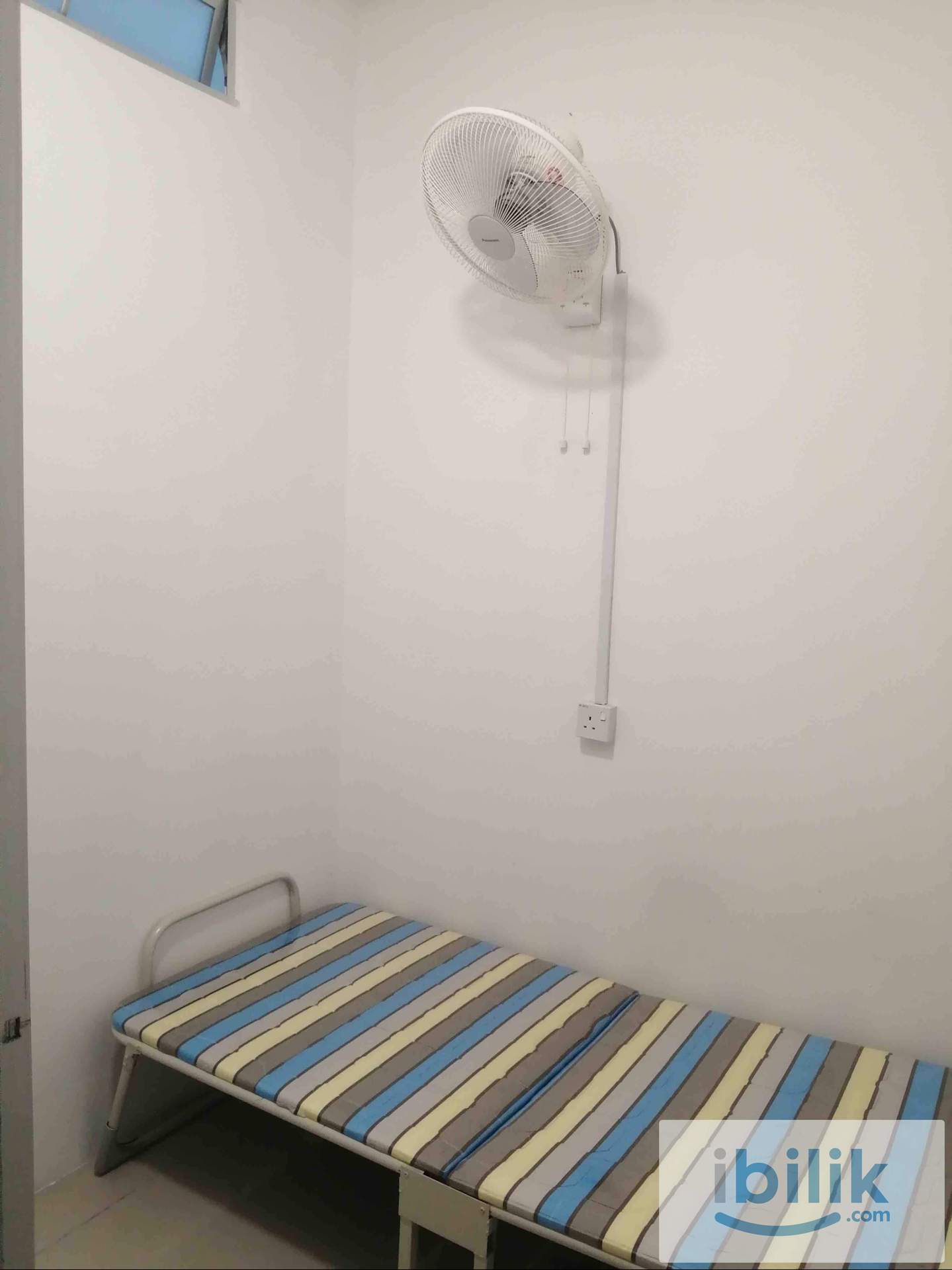 Single room rental MALE HOUSE 3 ELEMENTS Putra Permai nearby NSK TradeCity - Image 4