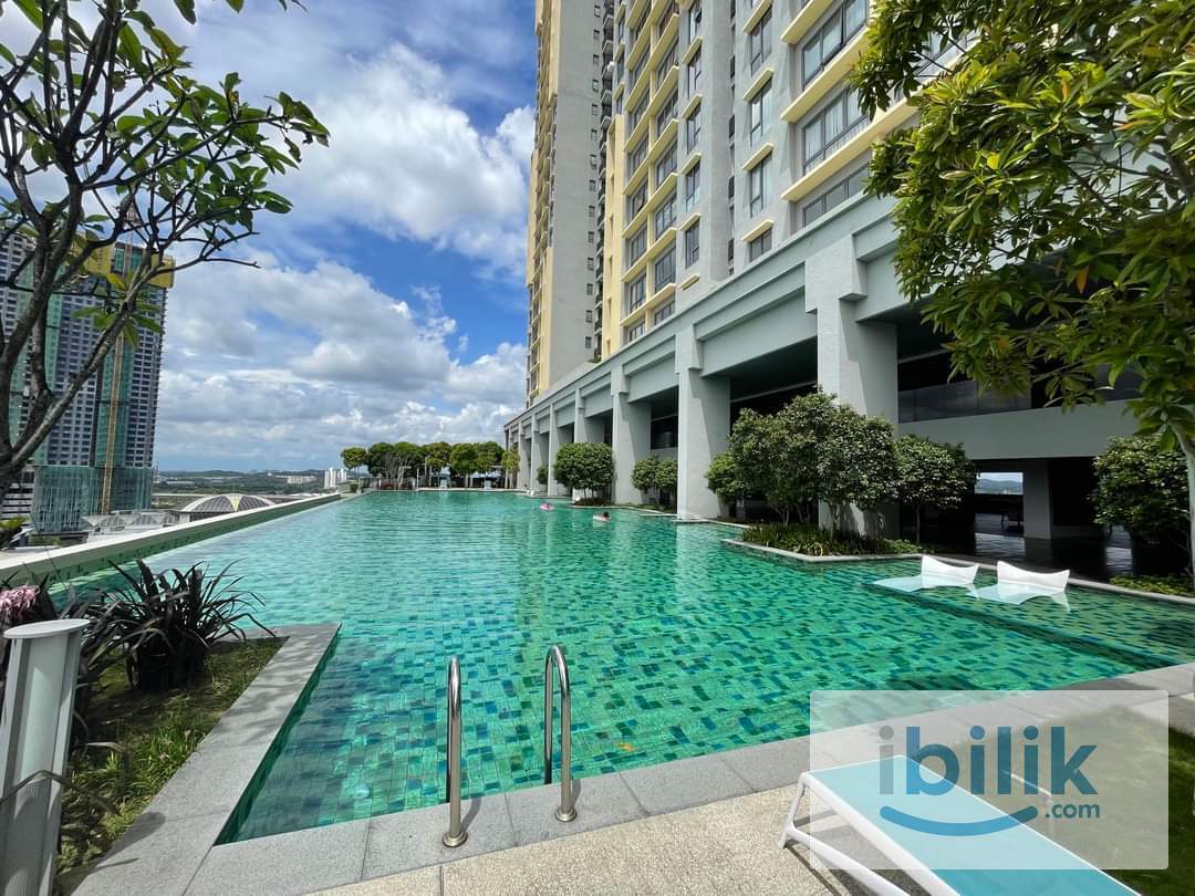 Middle room for rent at Sfera Residency <female unit> Puchong South / Sri Kembangan - Image 3