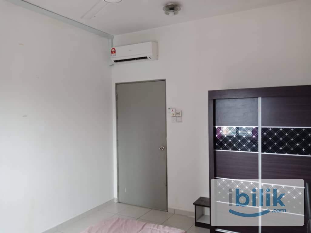 FEMALE UNIT MIDDLE ROOM VIEW @ SURIA JELATEK RESIDENCE 5 minutes walking to LRT Jelatek Station - Image 2