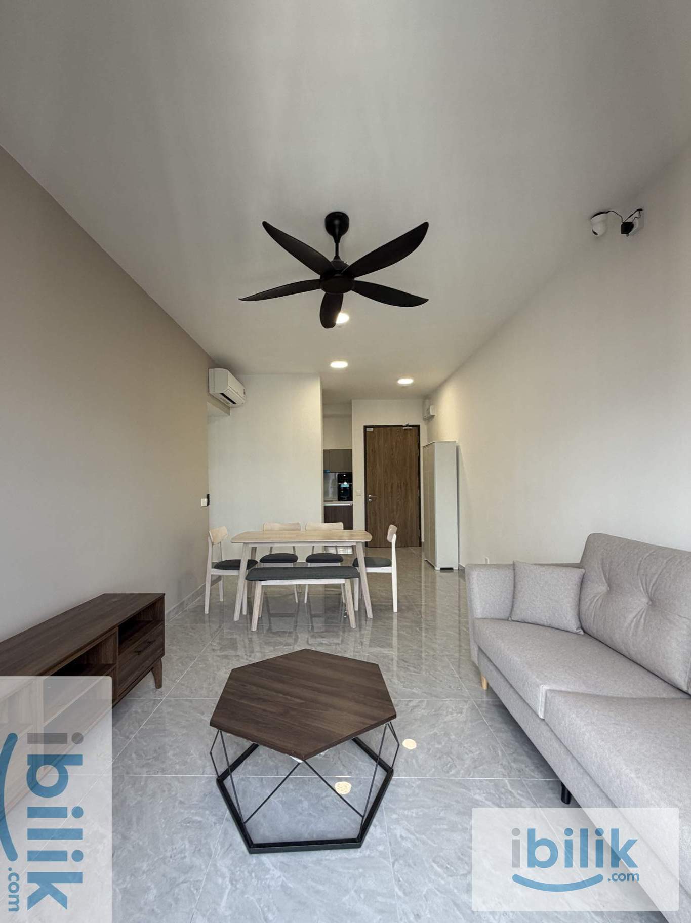 Master bedroom in Altris Wangsa Maju - Image 3