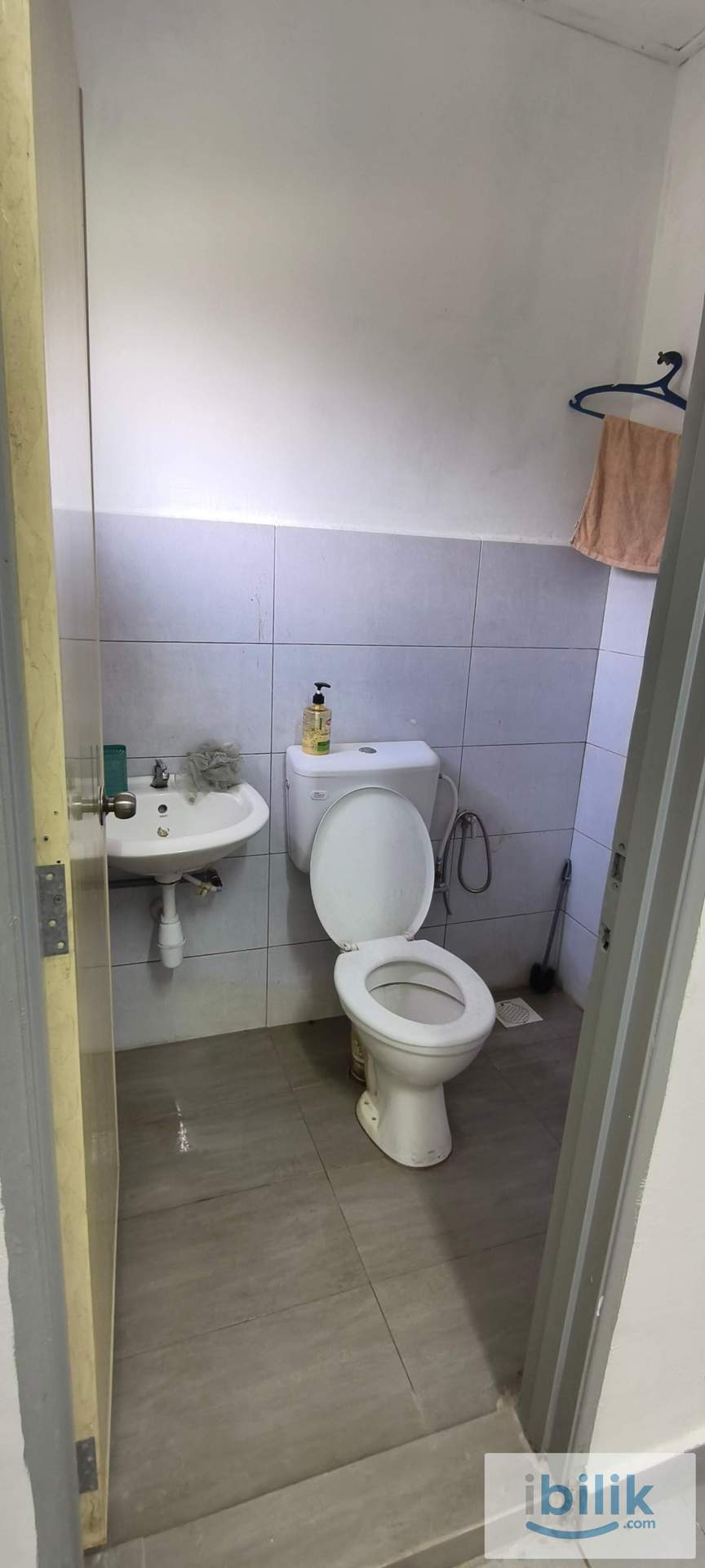 Master Room for Rent - Image 4