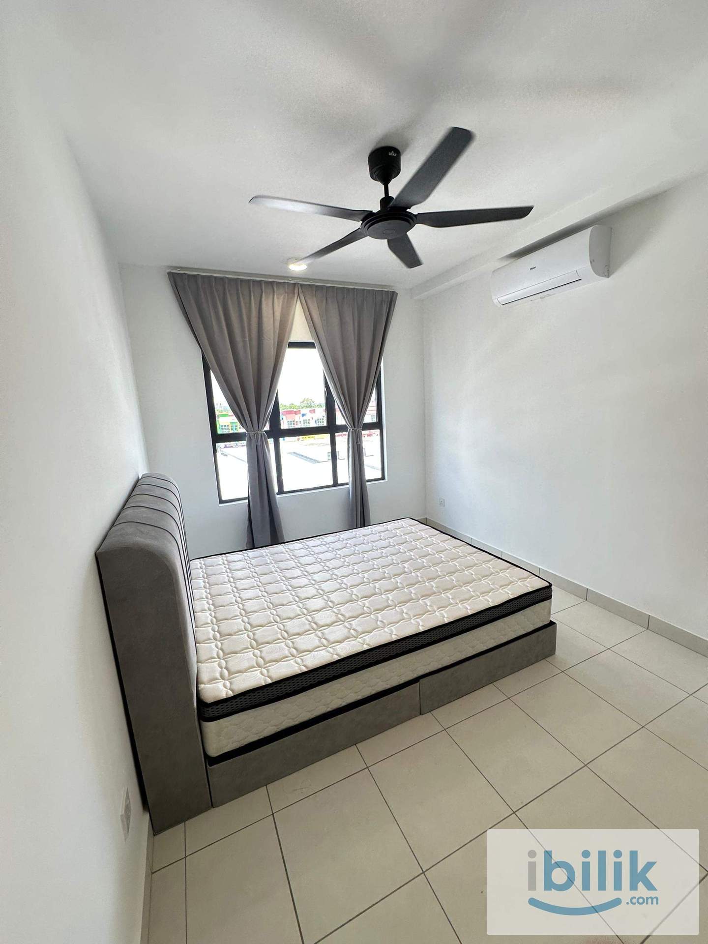 Private bathroom master bedroom for rent at Arena 2 Kota Warisan near KLIA transit - Image 3
