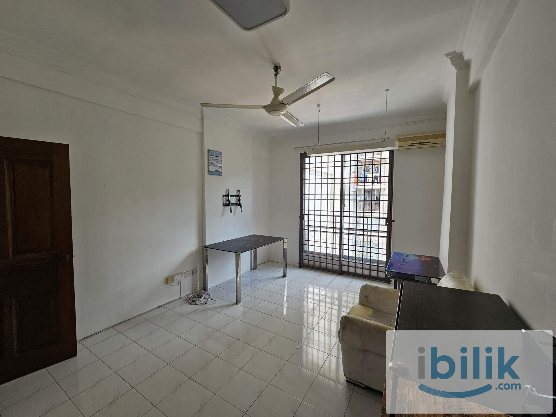 Desa Alor Vista Furnished Aircond Master room included utilties Private Bathroom MIX GENDER - Image 5