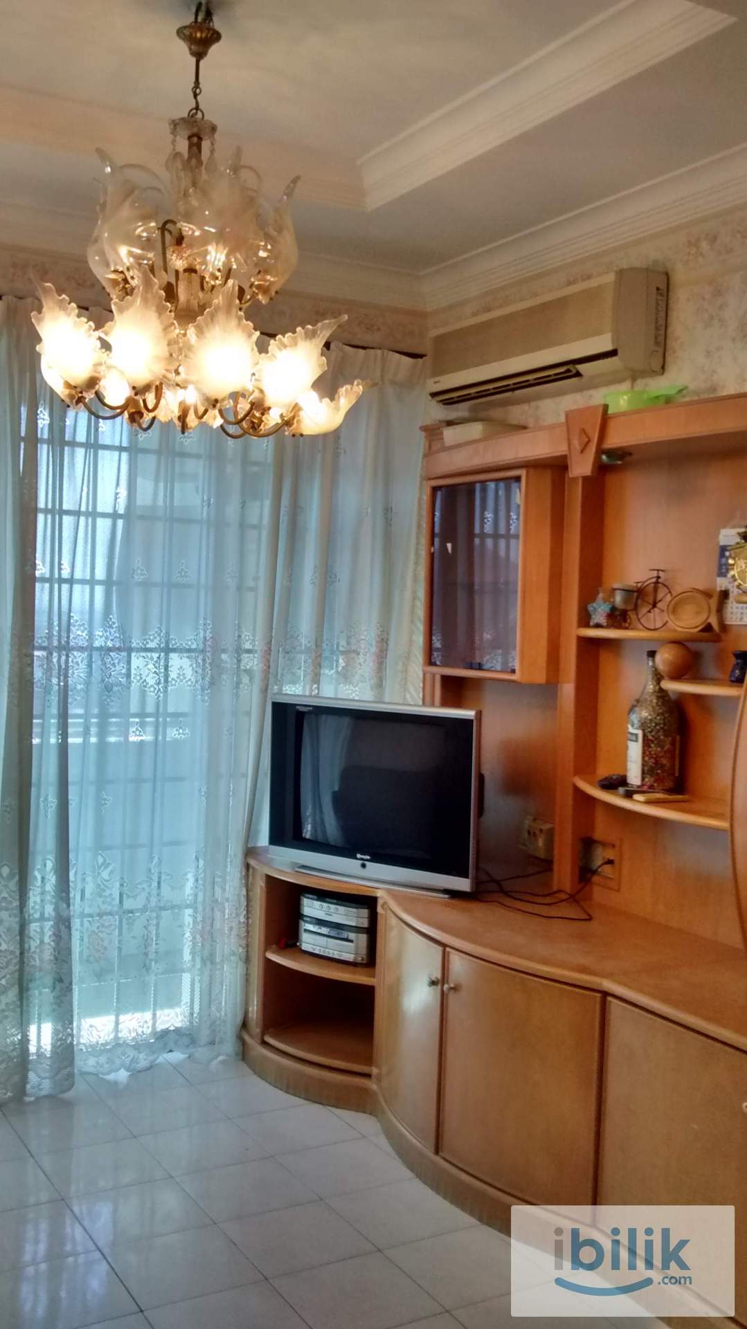 Npark Furnished Aircond Middle Room included utilities share bathroom MIX GENDER - Image 5