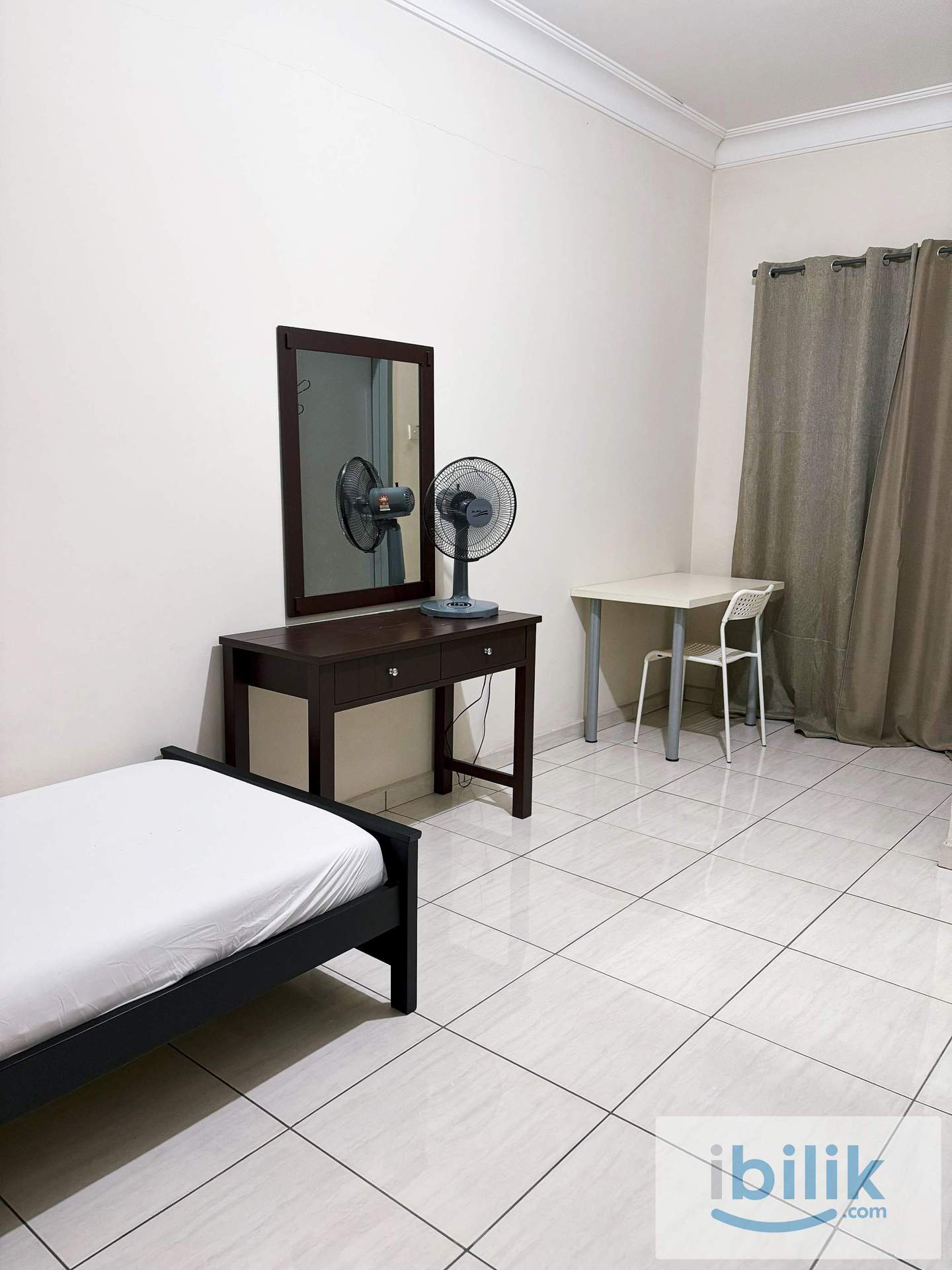 🌟🌟Cheras Female Room • WiFi Included • Move In Anytime🌟🌟 - Image 1