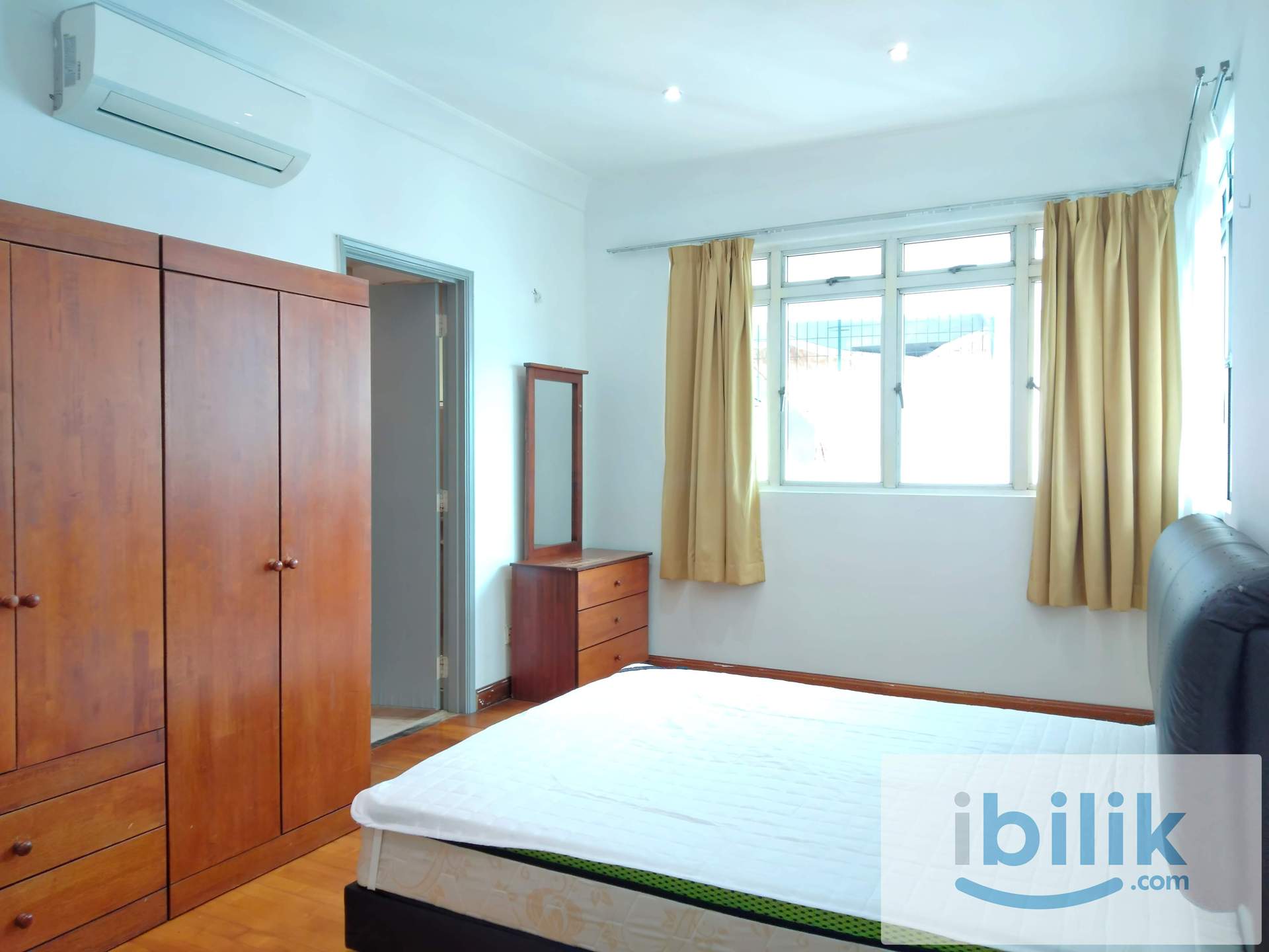 Villa Scott Fully Furnished Master Room @ Brickfields KL Sentral, Nearby Monorail, LRT, NU Sentral - Image 2