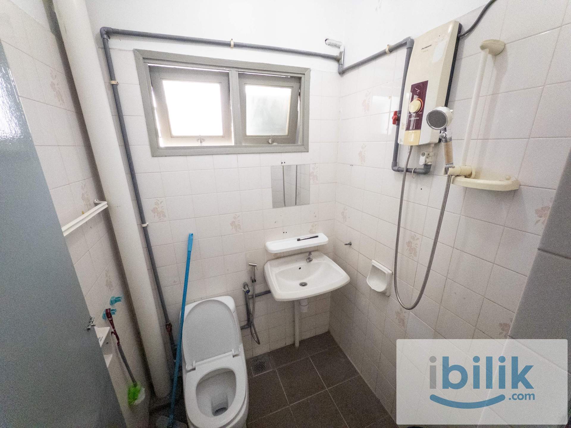 Fully furnished 3 Bedroom 2 Bathroom - Image 4
