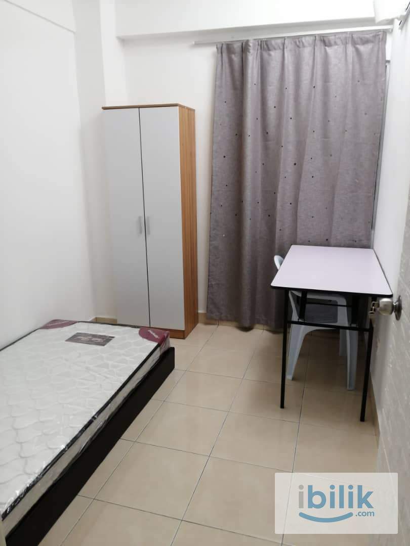 Fully Furnished Male Hostel Room at Sea View Tower Butterworth near Penang Sentral NBCT BSC PIDC  Prai Industrial  - Image 1