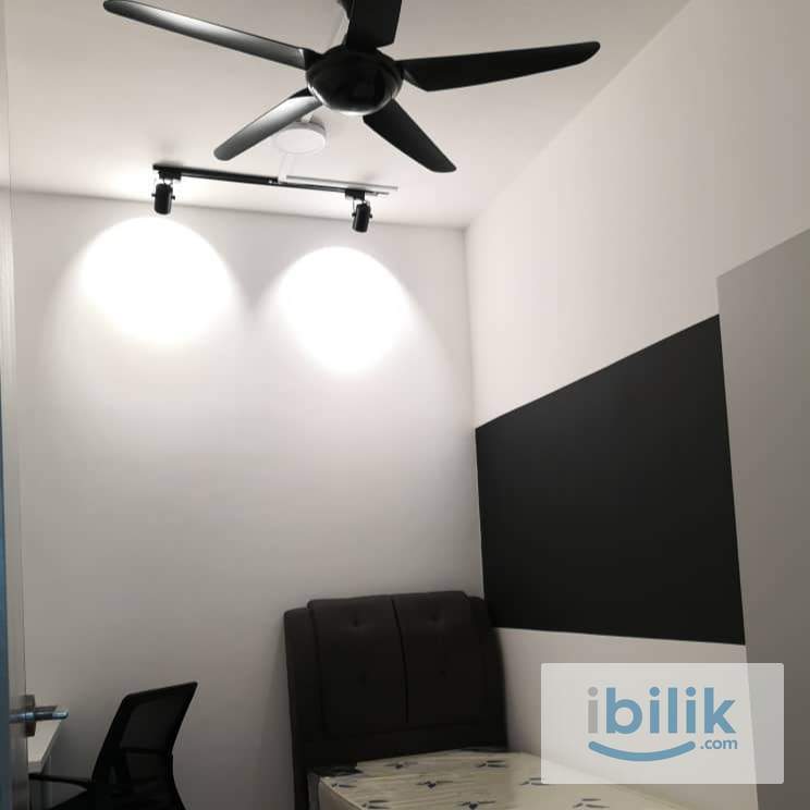 Single Room - Image 1