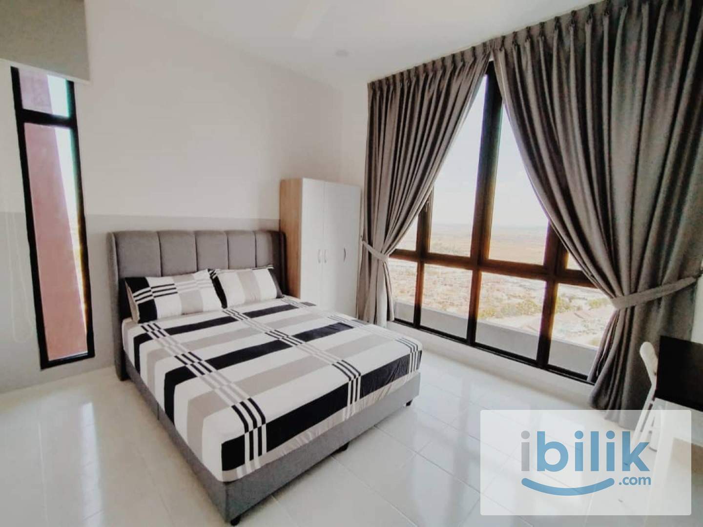Master room with attached bathroom at Evoke Residence, Seberang Prai  - Image 1