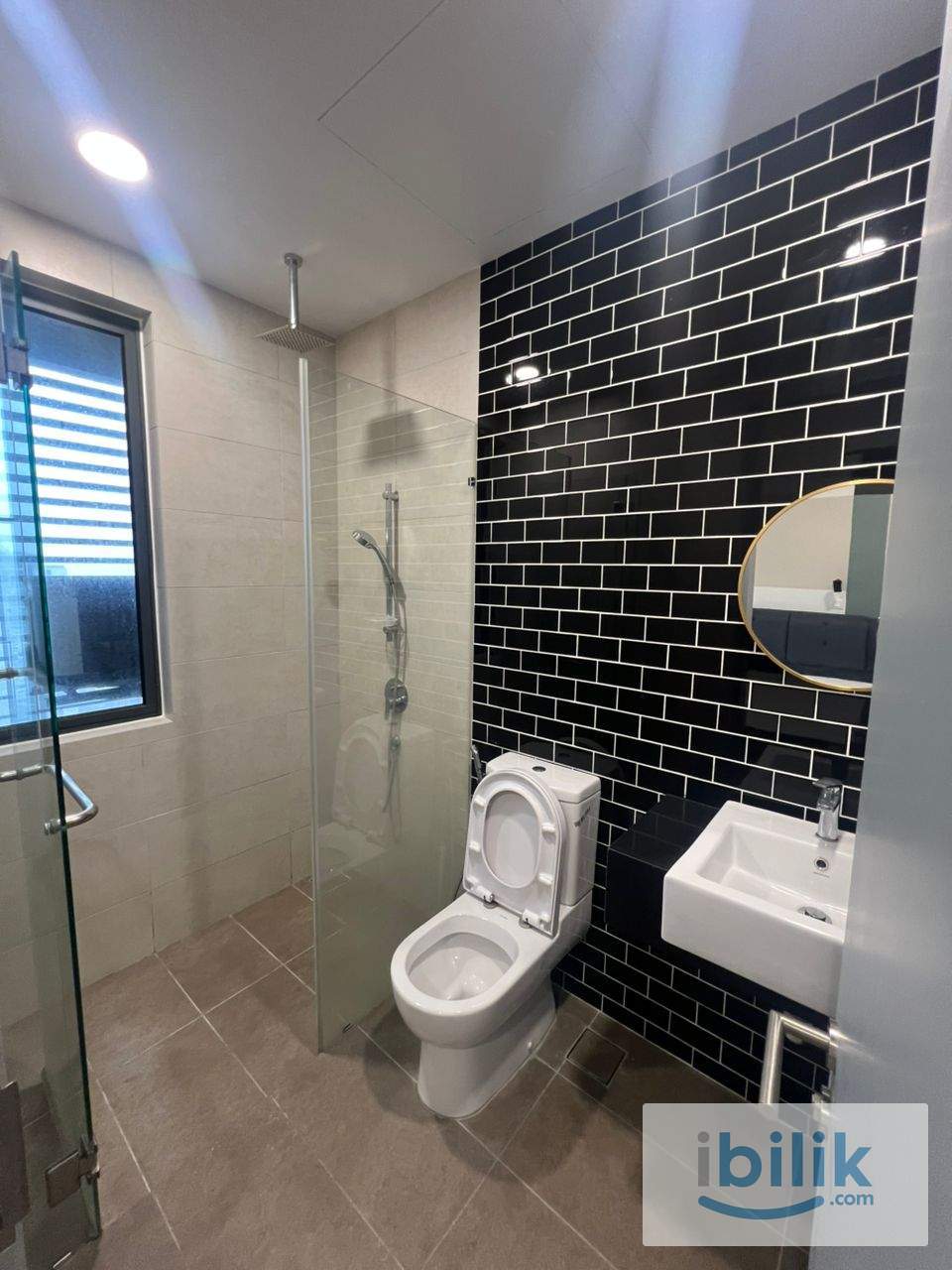 Master Room in Union Suites @ Bandar Sunway - Brand New Unit ! - Image 4