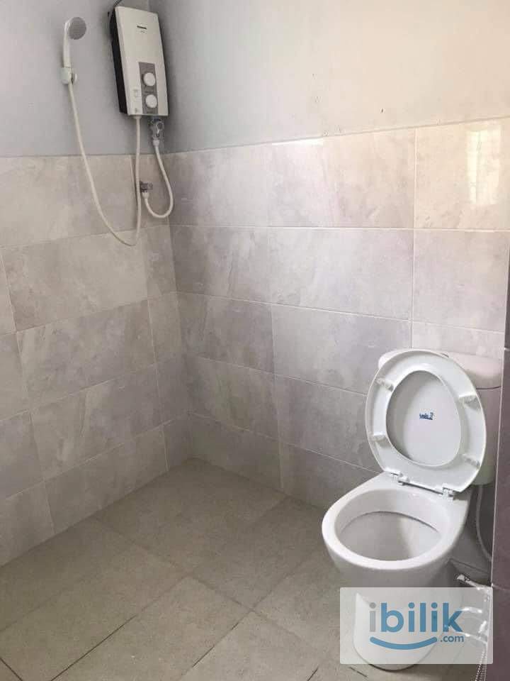 Female Medium Room For Rent @ Teluk Intan - Image 3