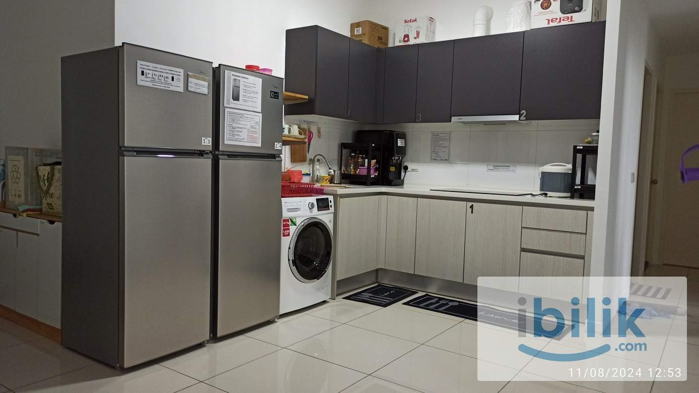 Fully Furnished Middle Room (FEMALE Only) - LEXA RESIDENCE - Image 2