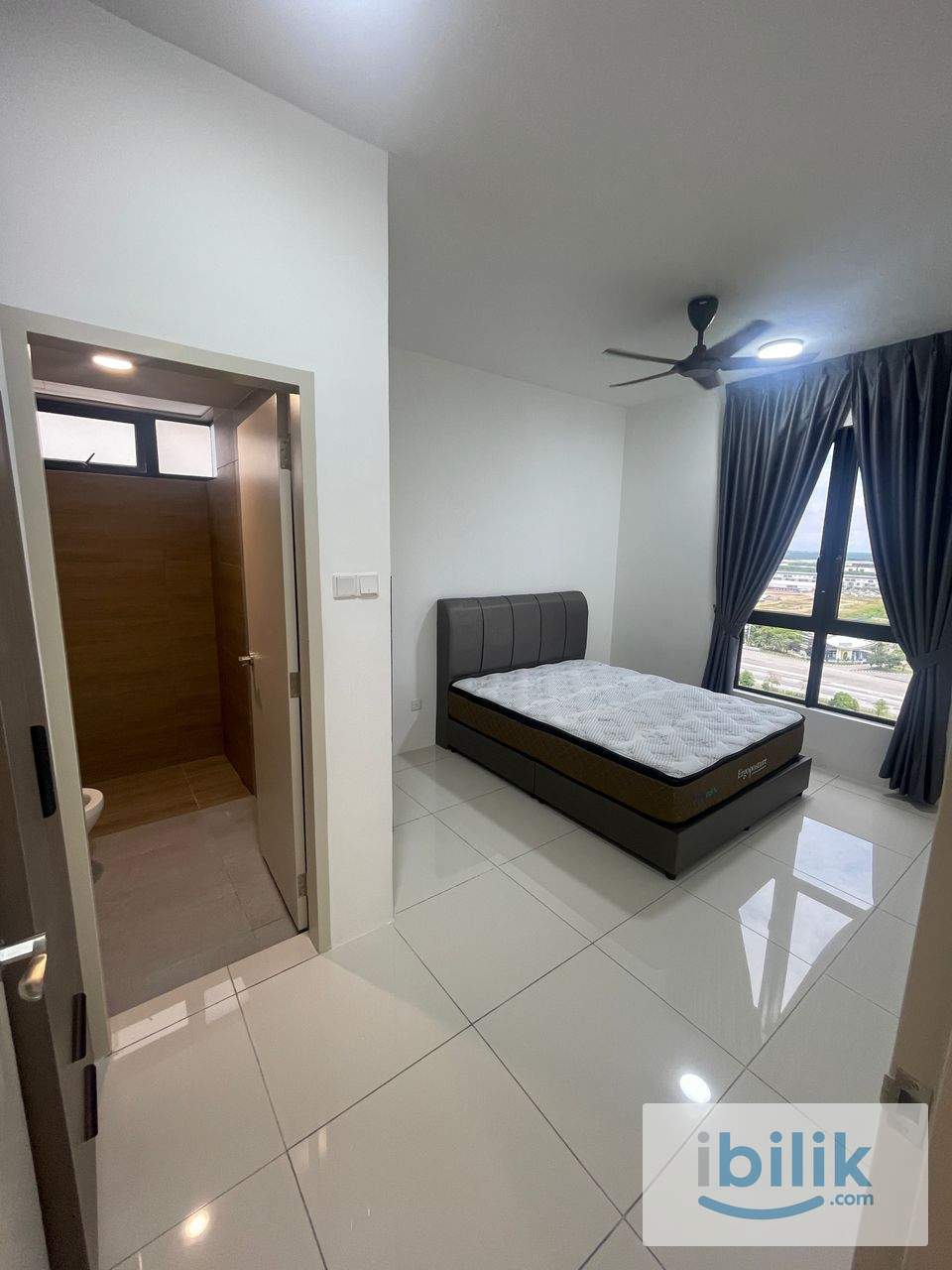 Master Room for Rent at VIVO, Batu Kawan  - Image 1