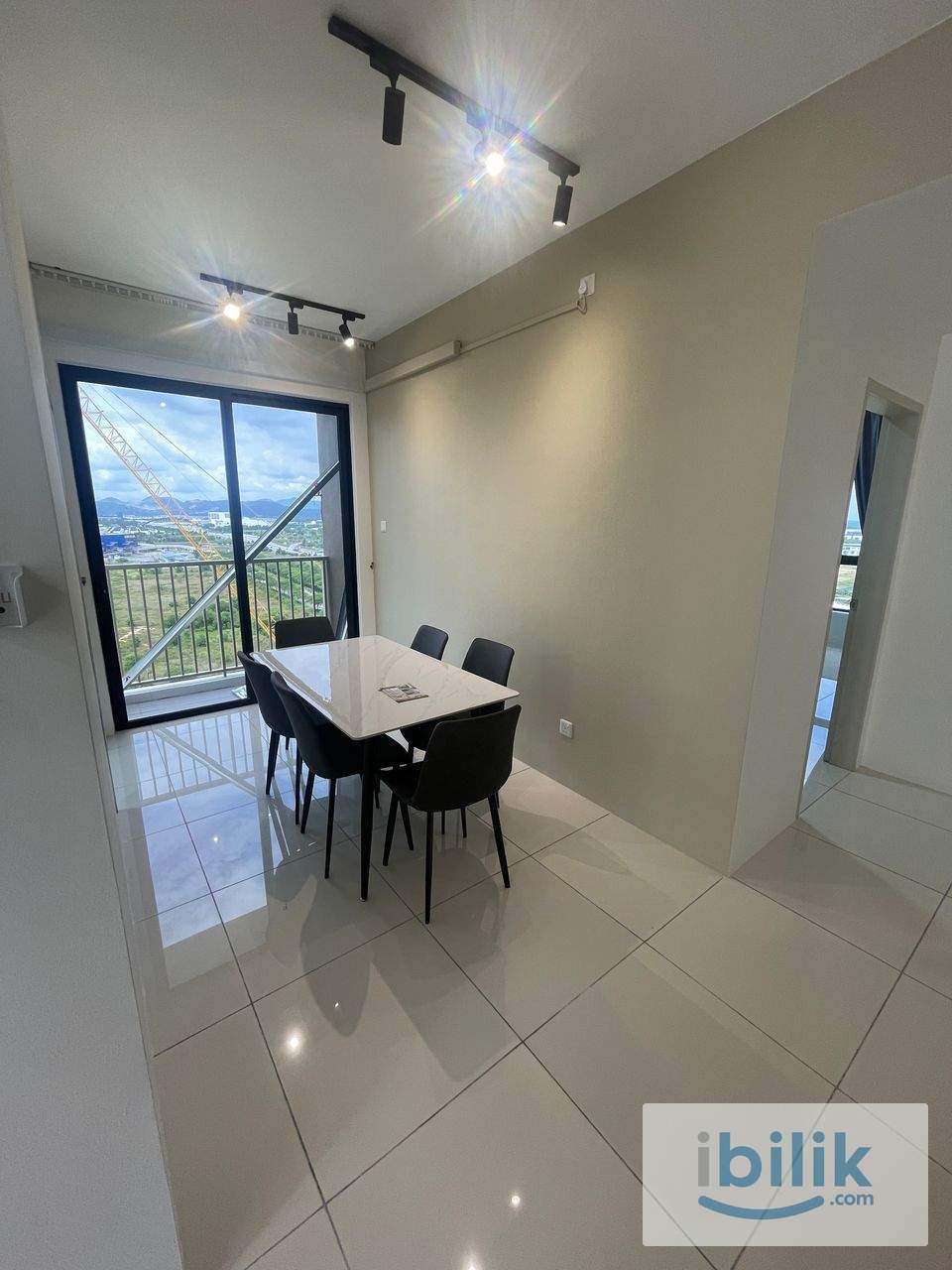 Master Room for Rent at VIVO, Batu Kawan  - Image 5
