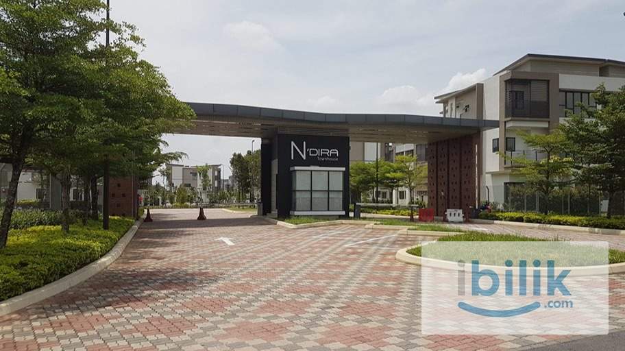 Fully Furnished Room wt private bathroom at 16 Sierra Puchong, Putrajaya, Cyberjaya, Selangor - Image 4