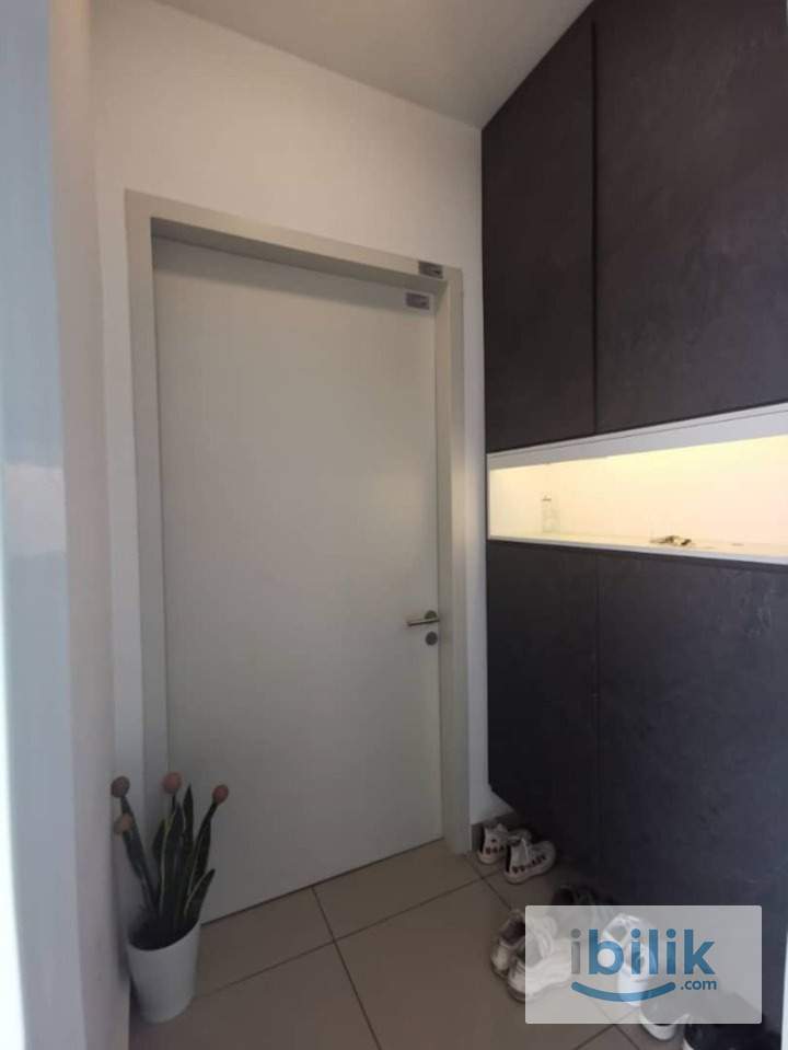Female Medium Room @ Parkhill Residence Bukit Jalil - Image 1