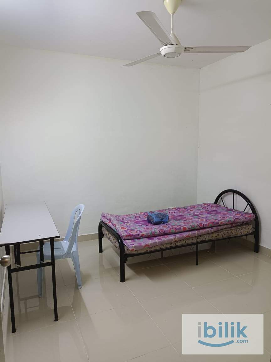 Spacious Medium Room @ SS5A (Kelana Jaya) - Image 1