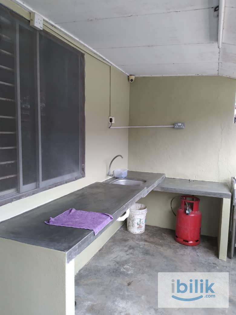 Medium Room For Female @ Kelana Jaya SS5A - Image 5