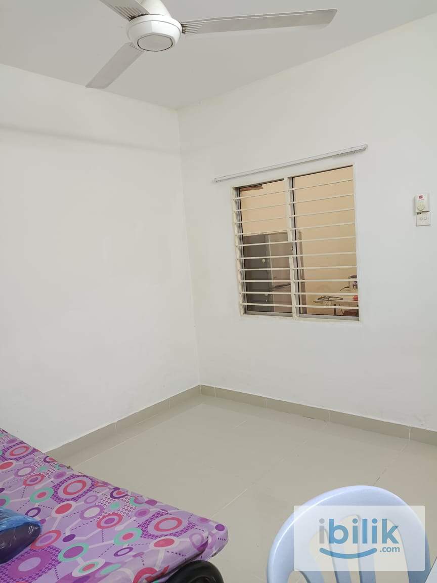 Medium Room For Female @ Kelana Jaya SS5A - Image 2